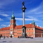 Castle Square Z Widokiem Na Plac Zamkowy I Zamek Krolewski 公寓 华沙