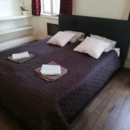 Castle Square Z Widokiem Na Plac Zamkowy I Zamek Krolewski Lejlighed Warszawa