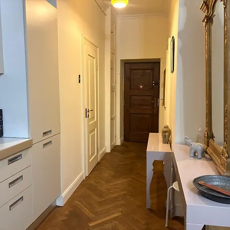 Castle Square Z Widokiem Na Plac Zamkowy I Zamek Królewski Apartament Warszawa