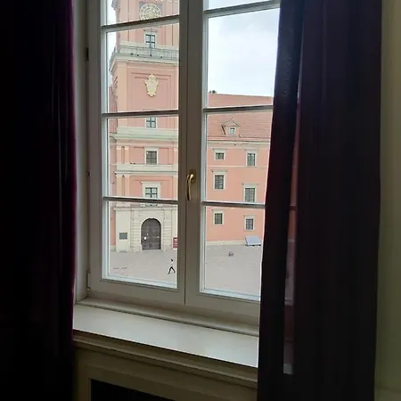 Castle Square Z Widokiem Na Plac Zamkowy I Zamek Krolewski Apartman Varsó